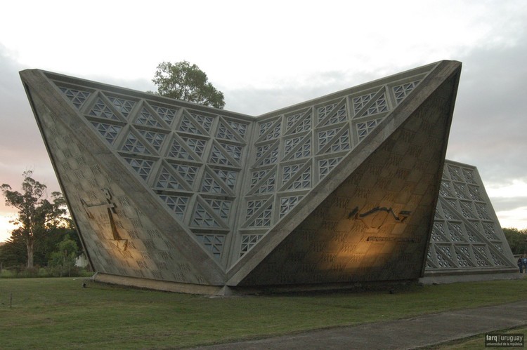 La capilla Susana Soca abre sus puertas al mundo: patrimonio de Canelones recibe a delegaciones de la francofon&iacute;a