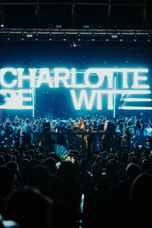 Atl&aacute;ntida ingres&oacute; al circuito internacional del techno con Hipnose y Charlotte de Witte